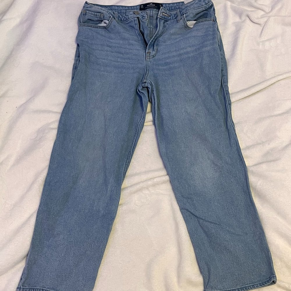Ultra High- Rise Vintage Straight Jeans
